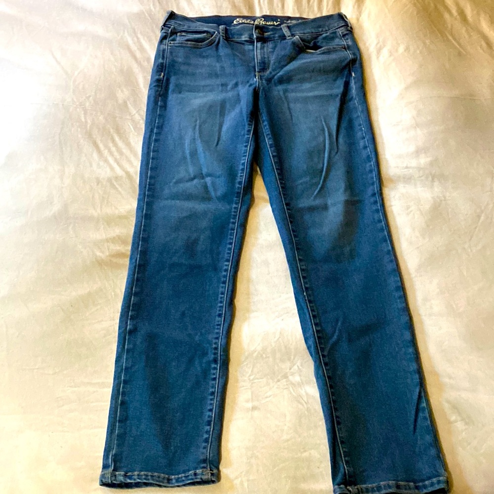 Size 10 Eddie Baur slightly curvy slim straight stretchy jeans